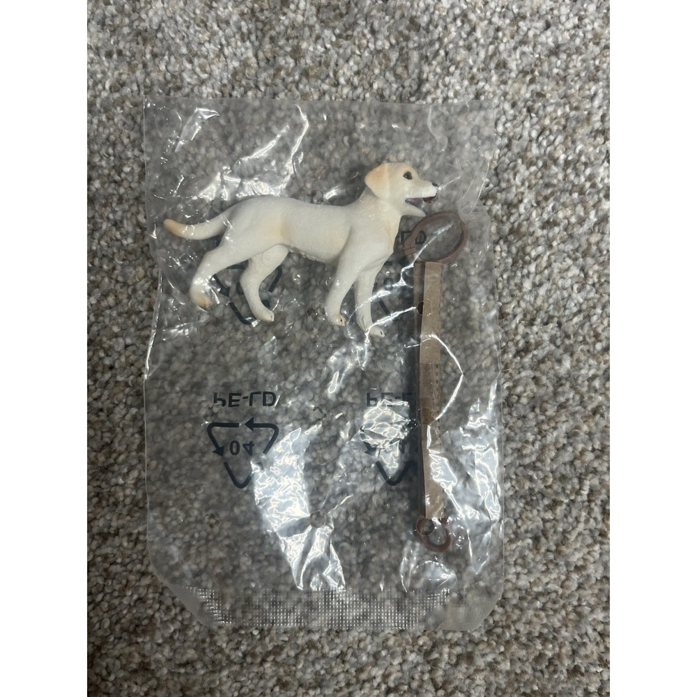 Schleich 2016 Yellow White Lab Retired NOS